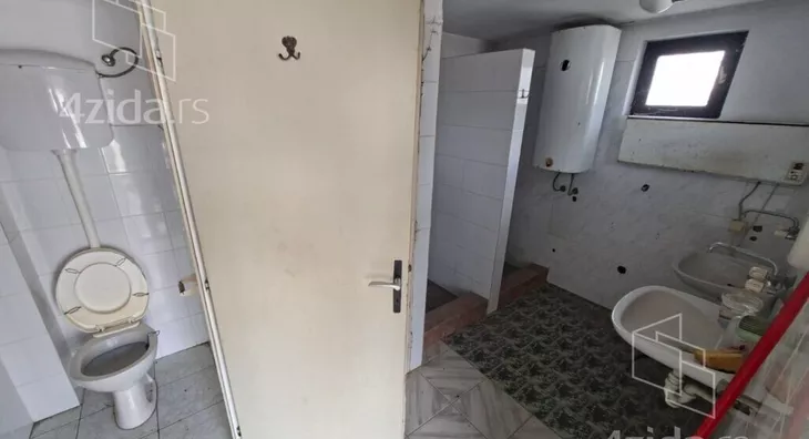 Stovarište | 4zida