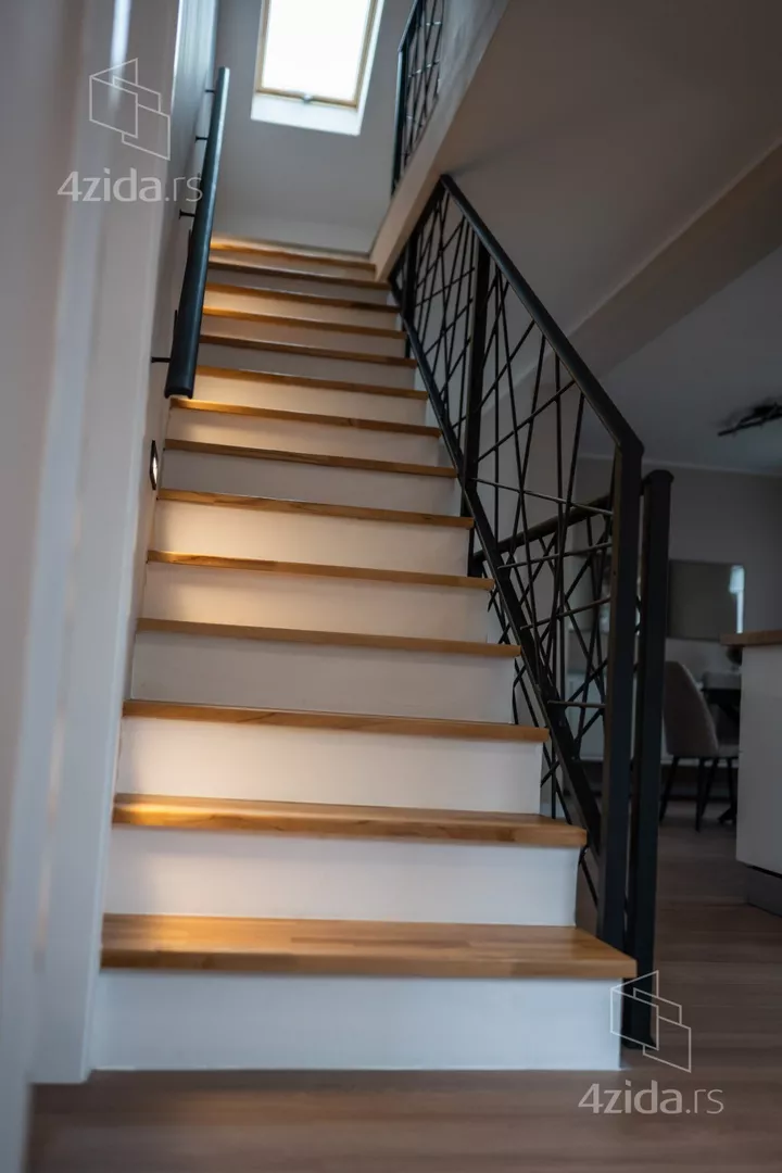 3-etažna kuća | 4zida