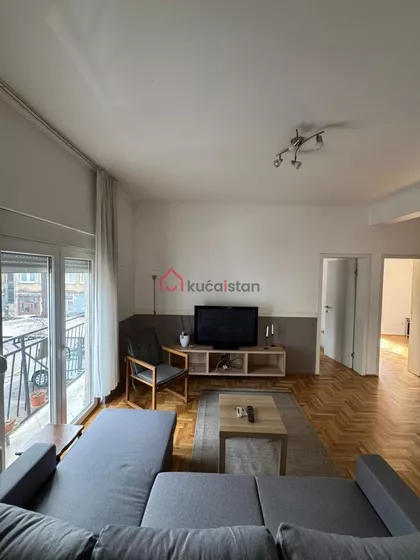 Ustanička | 4zida.rs