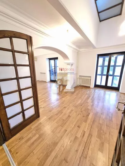 Autokomanda | 4zida.rs