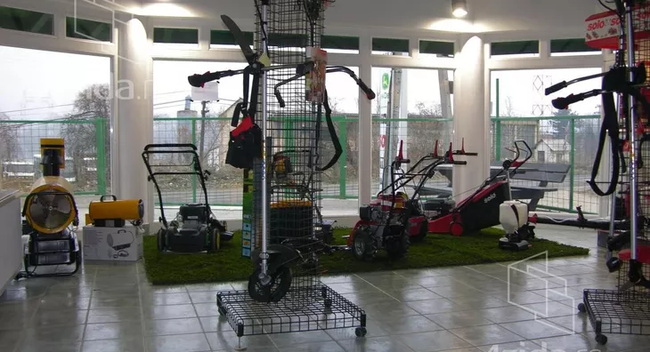 Poslovni prostor | 4zida