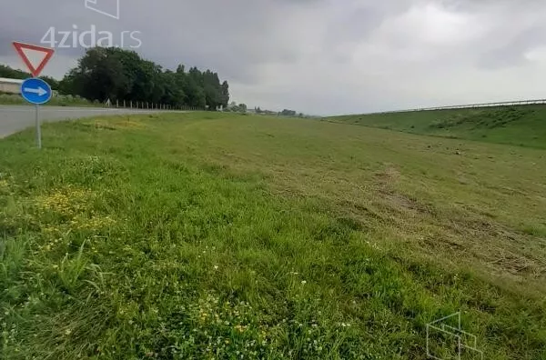 Industrijsko zemljište | 4zida
