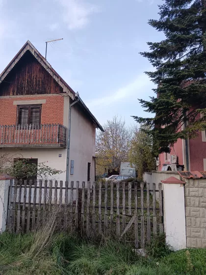 Čmelikovo Naselje | 4zida.rs
