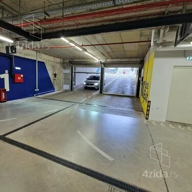 Garaža/Parking | 4zida