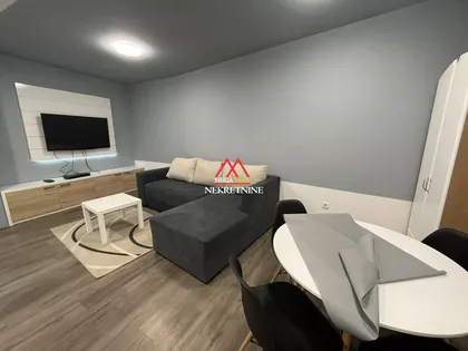 Gundulićeva | 4zida.rs