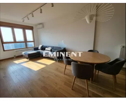 Tadije Sondermajera | 4zida.rs