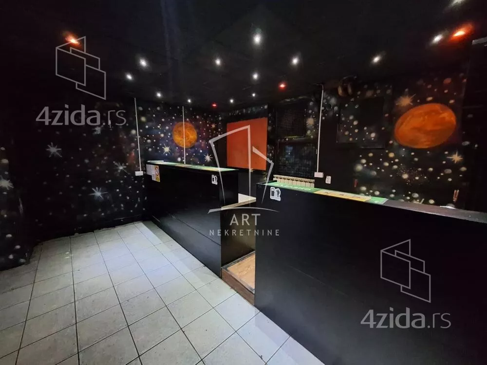 Lokal | 4zida