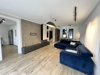 Mali Radanovac | 4zida.rs