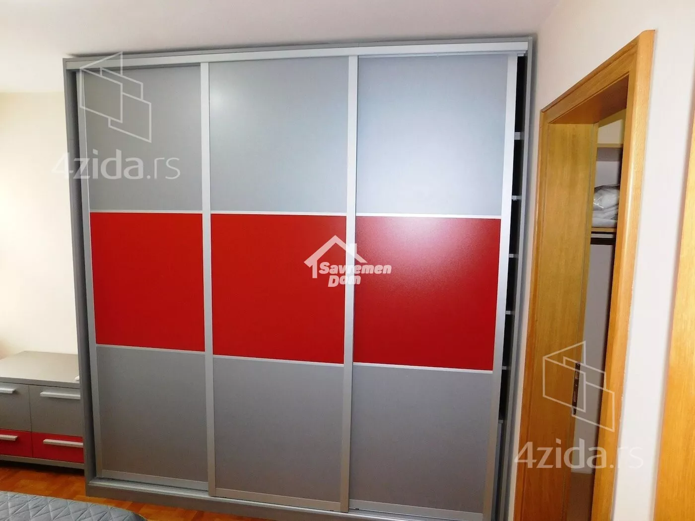 Četvorosoban stan | 4zida