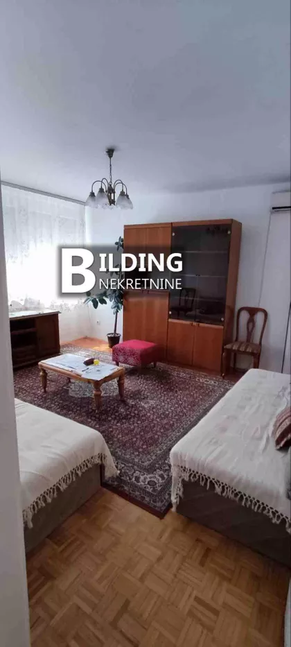 Albanske spomenice | 4zida.rs