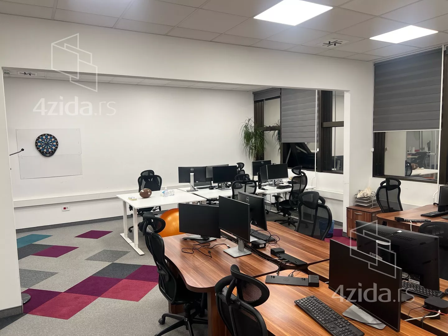 Poslovni prostor | 4zida