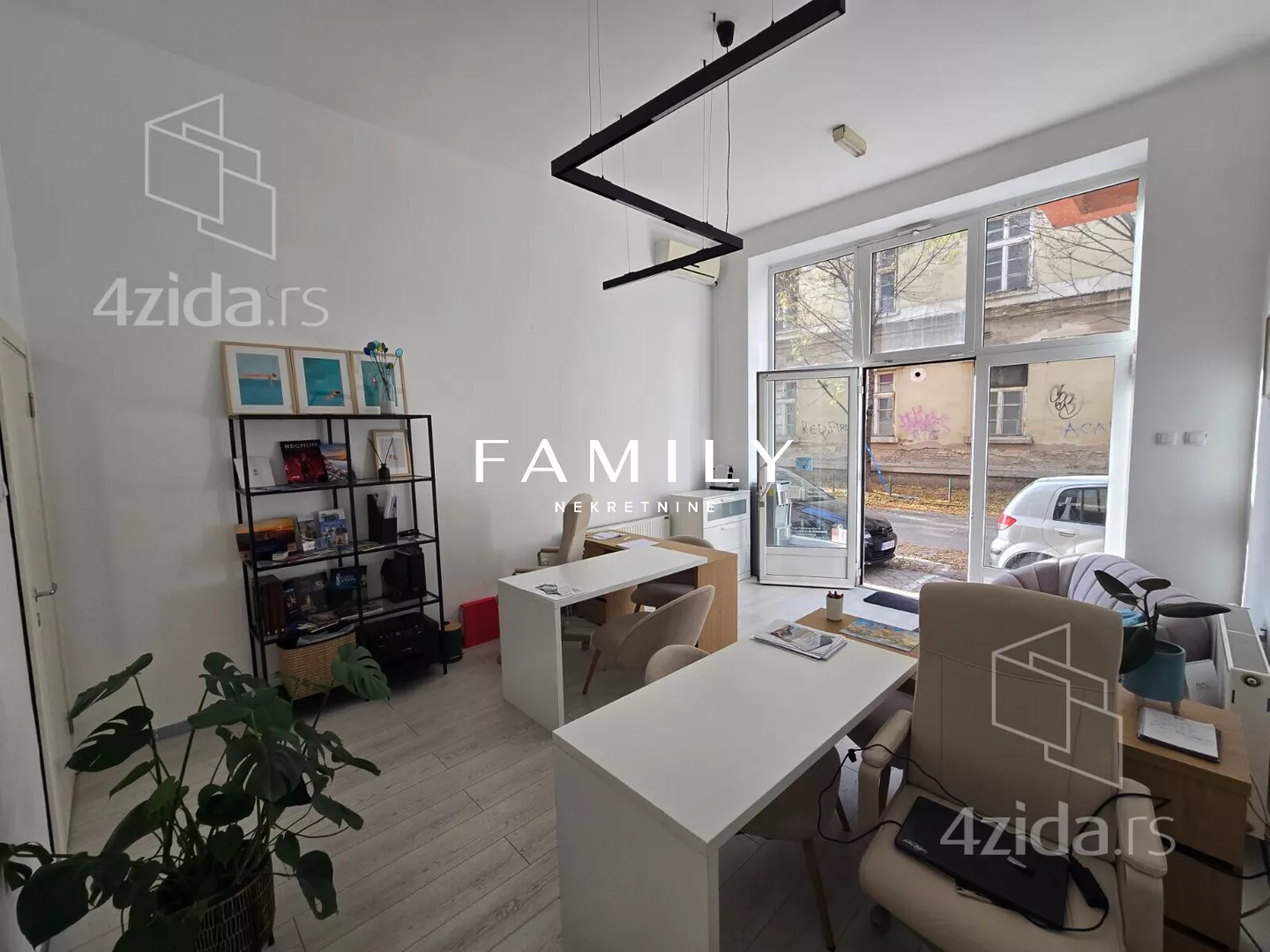 Poslovni prostor | 4zida