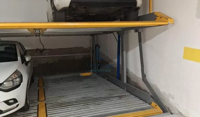 Garaža/Parking | 4zida
