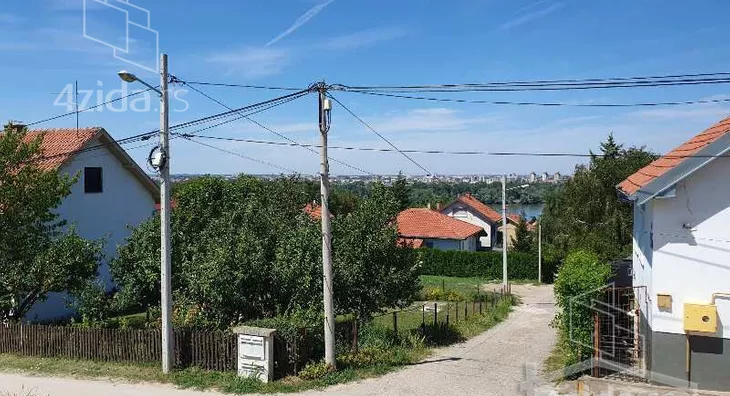 Plac | 4zida