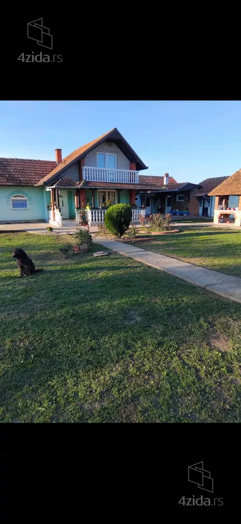 3-etažna kuća | 4zida