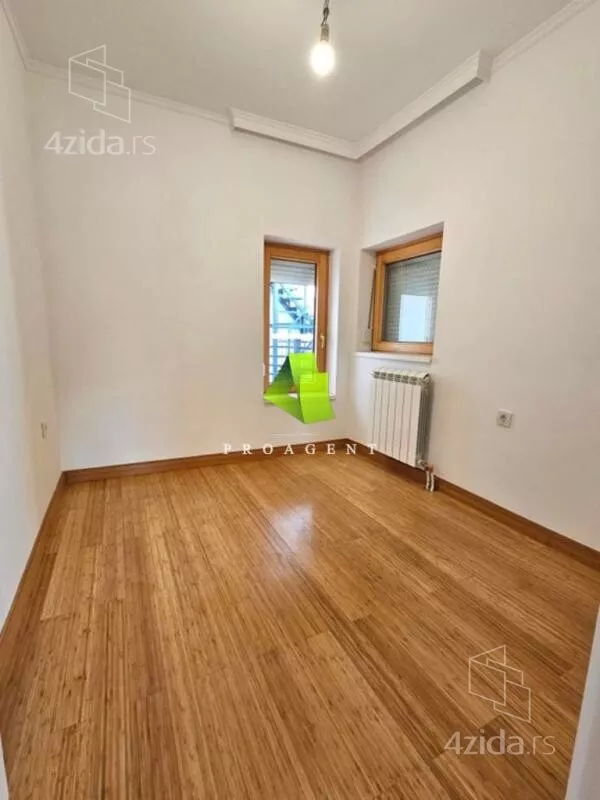 Kancelarija | 4zida