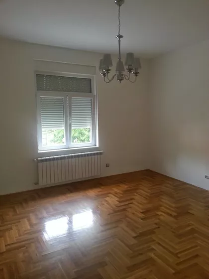 Maleška 3 | 4zida.rs