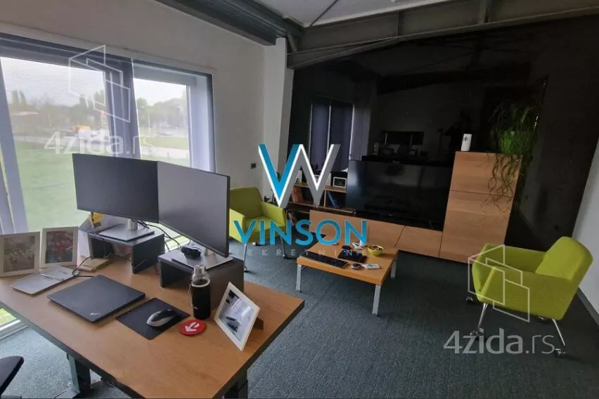 Poslovni prostor | 4zida