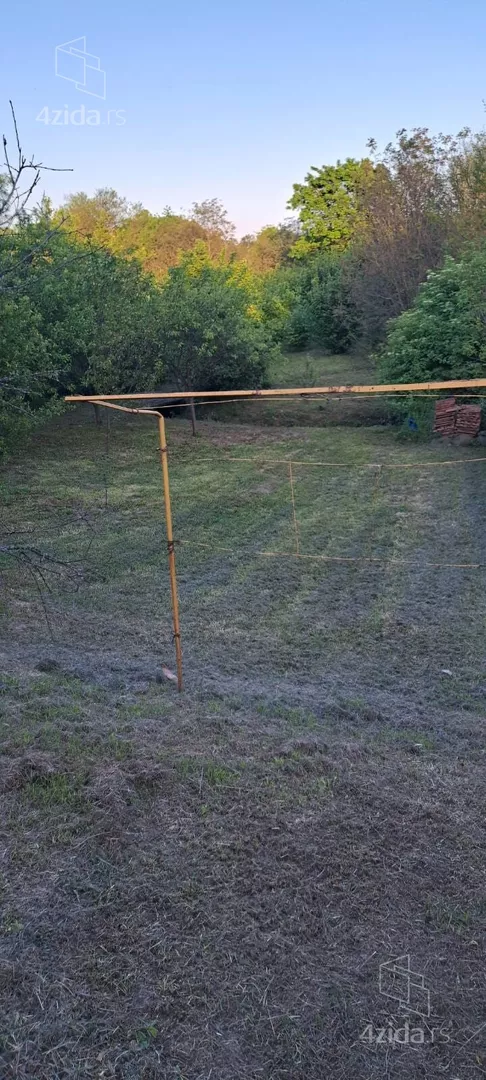 Građevinsko zemljište | 4zida