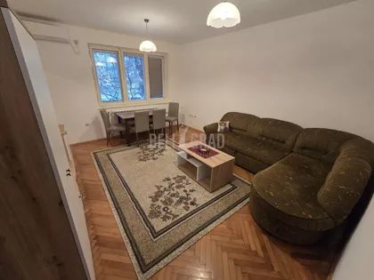 Marije Bursać | 4zida.rs