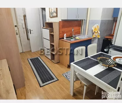 Pariske Komune | 4zida.rs