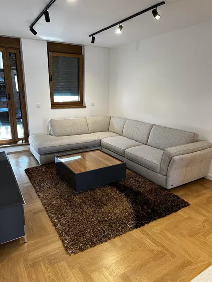 Skender-Begova | 4zida.rs