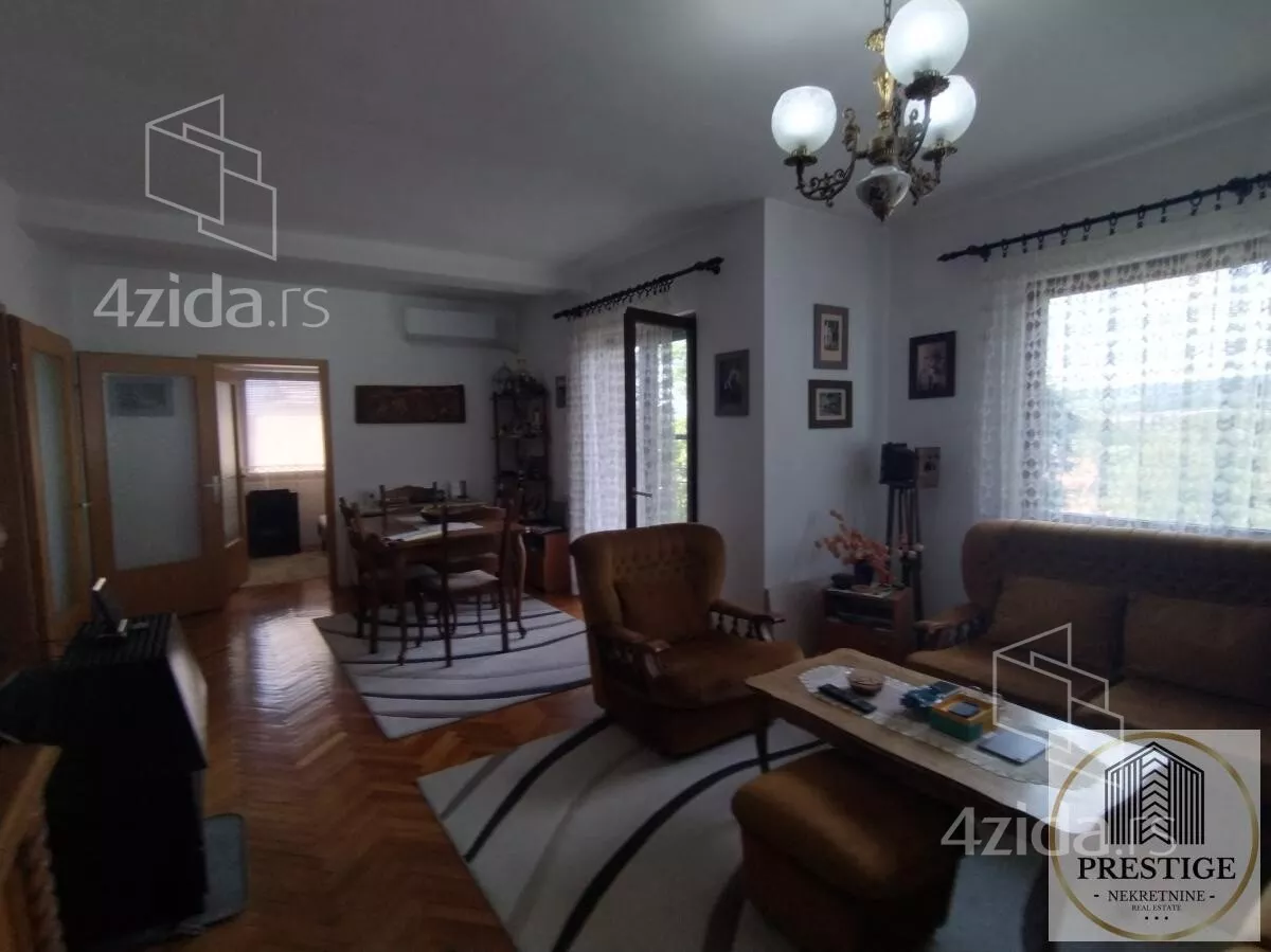 Kuća | 4zida