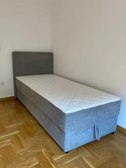 Gradske lokacije | 4zida.rs