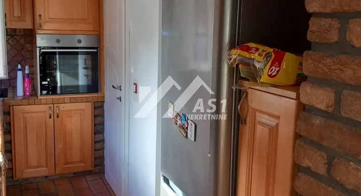 4-etažna kuća | 4zida