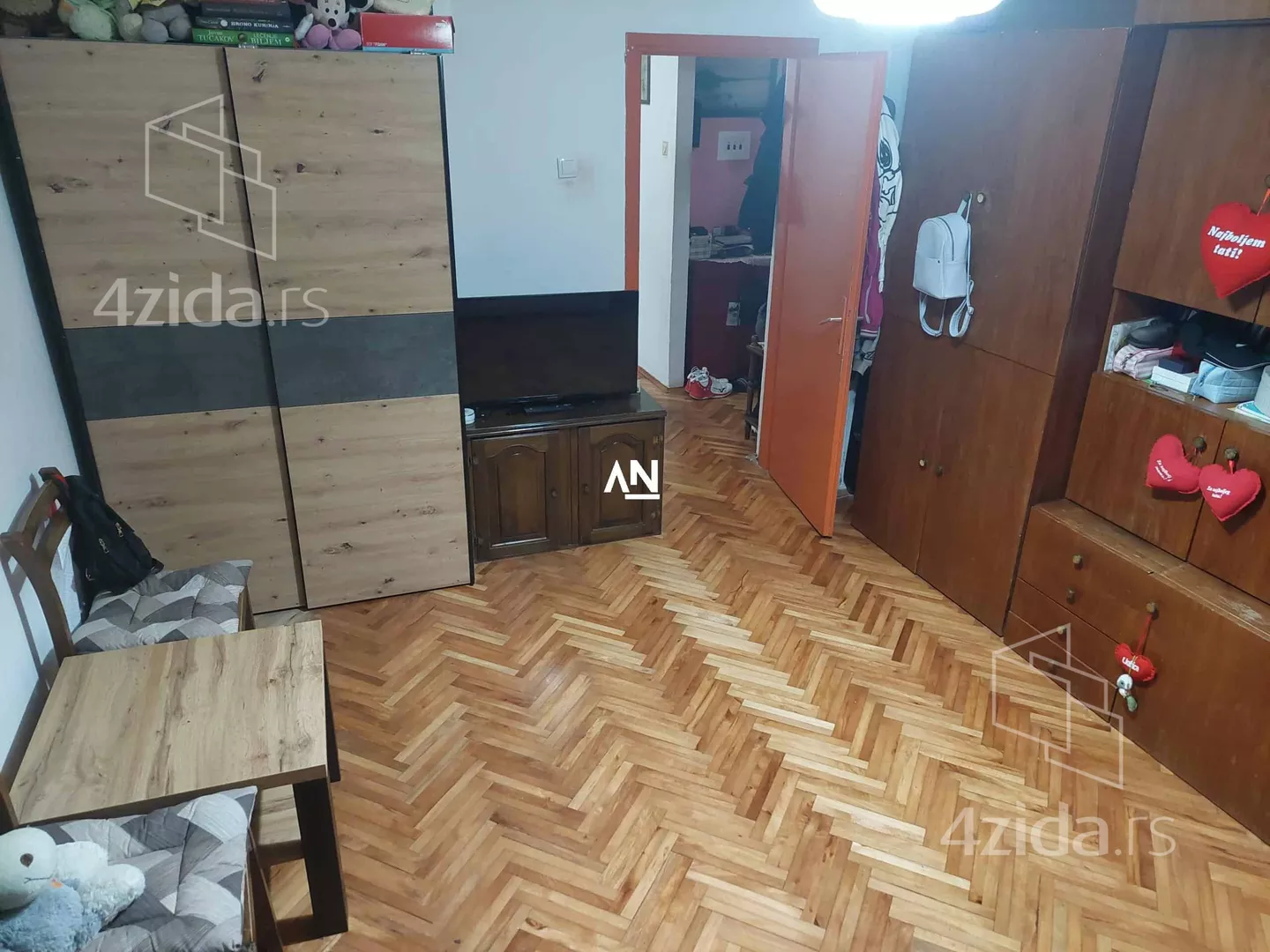 Dvoiposoban stan | 4zida