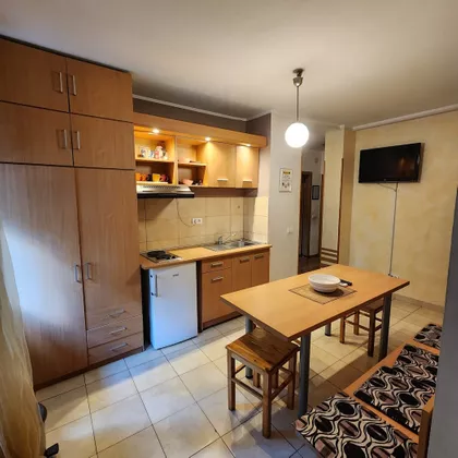 Zeleni Venac | 4zida.rs