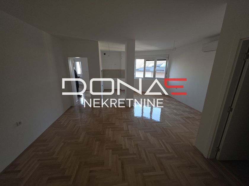 Dvosoban stan, Niš