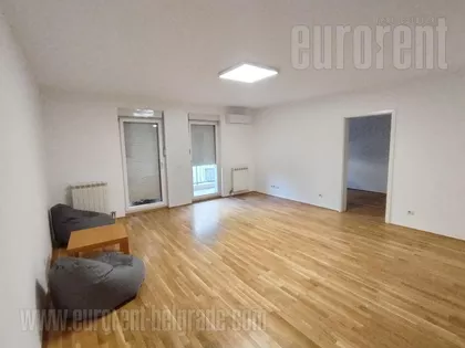 BITEF TEATAR | 4zida.rs