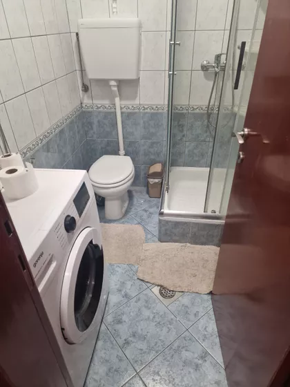 Zmaj Jovina | 4zida.rs