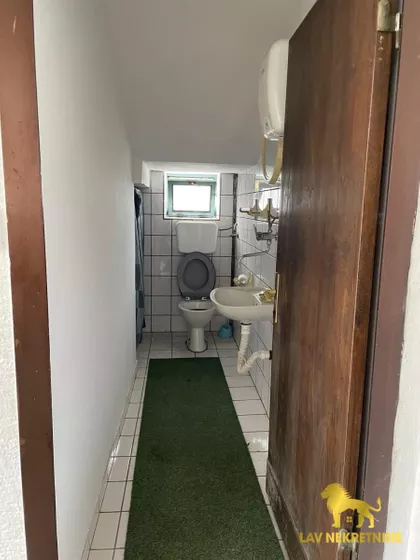 DOBROVOLJAČKA | 4zida.rs