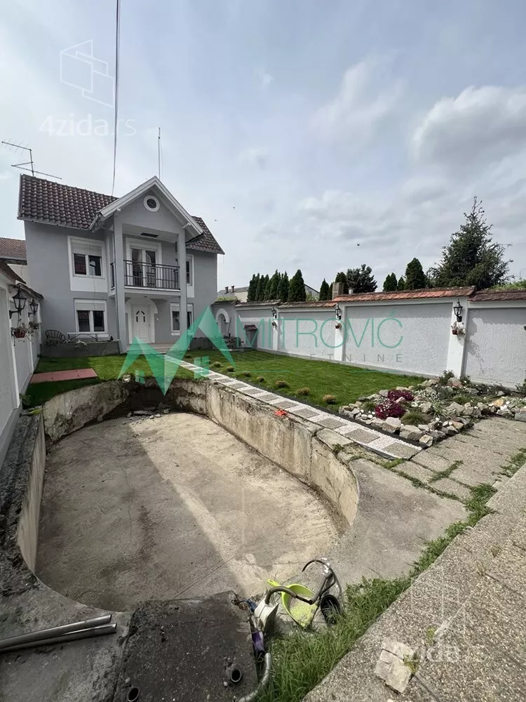 Kuća | 4zida