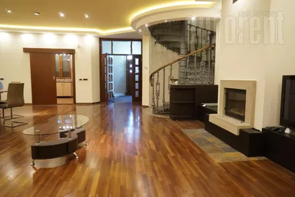 KOŠUTNJAK | 4zida.rs