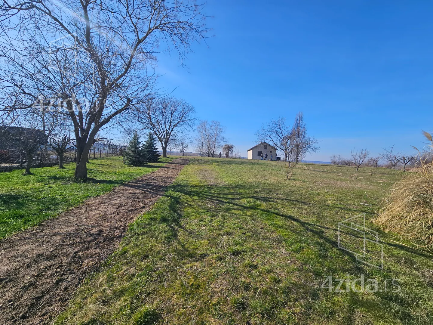 Građevinsko zemljište | 4zida