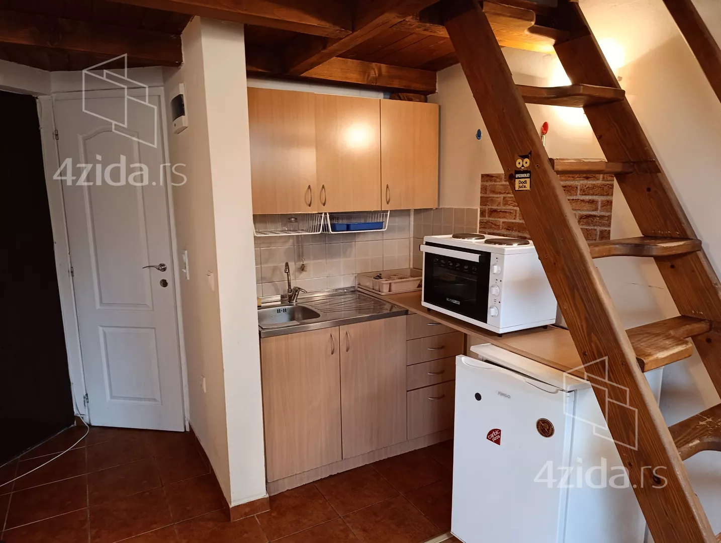 Jednosoban stan | 4zida