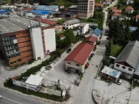 Poslovna zgrada | 4zida