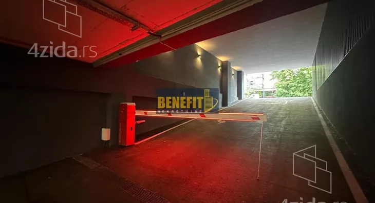 Garaža/Parking | 4zida