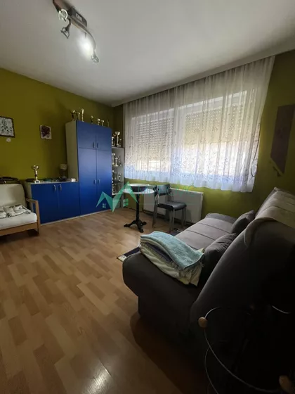 Gradske lokacije | 4zida.rs