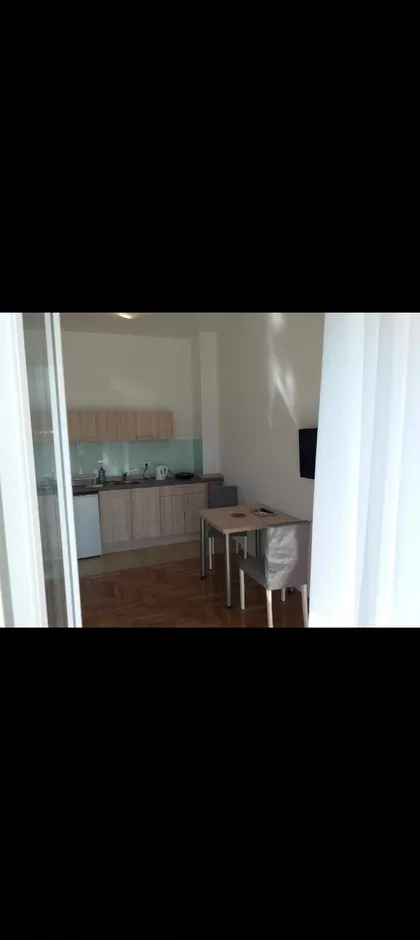 Cara Lazara 28 | 4zida.rs