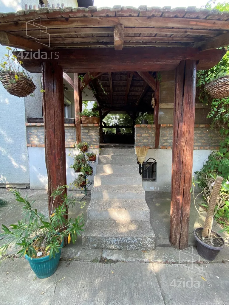 Kuća | 4zida