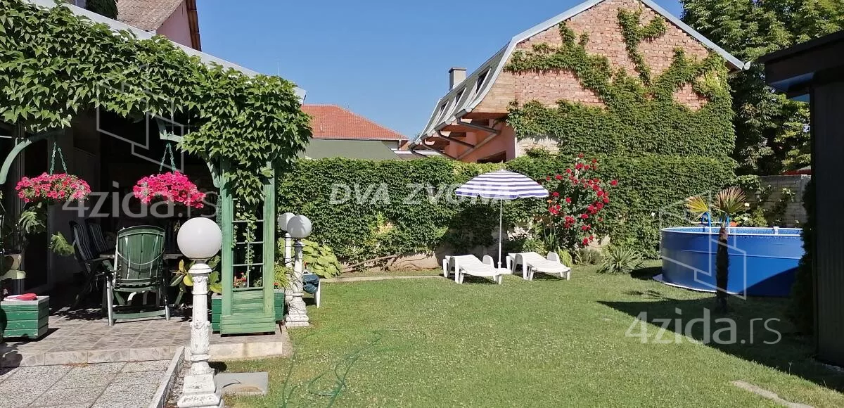 Kuća | 4zida