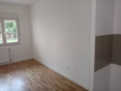 Bate Brkića | 4zida.rs