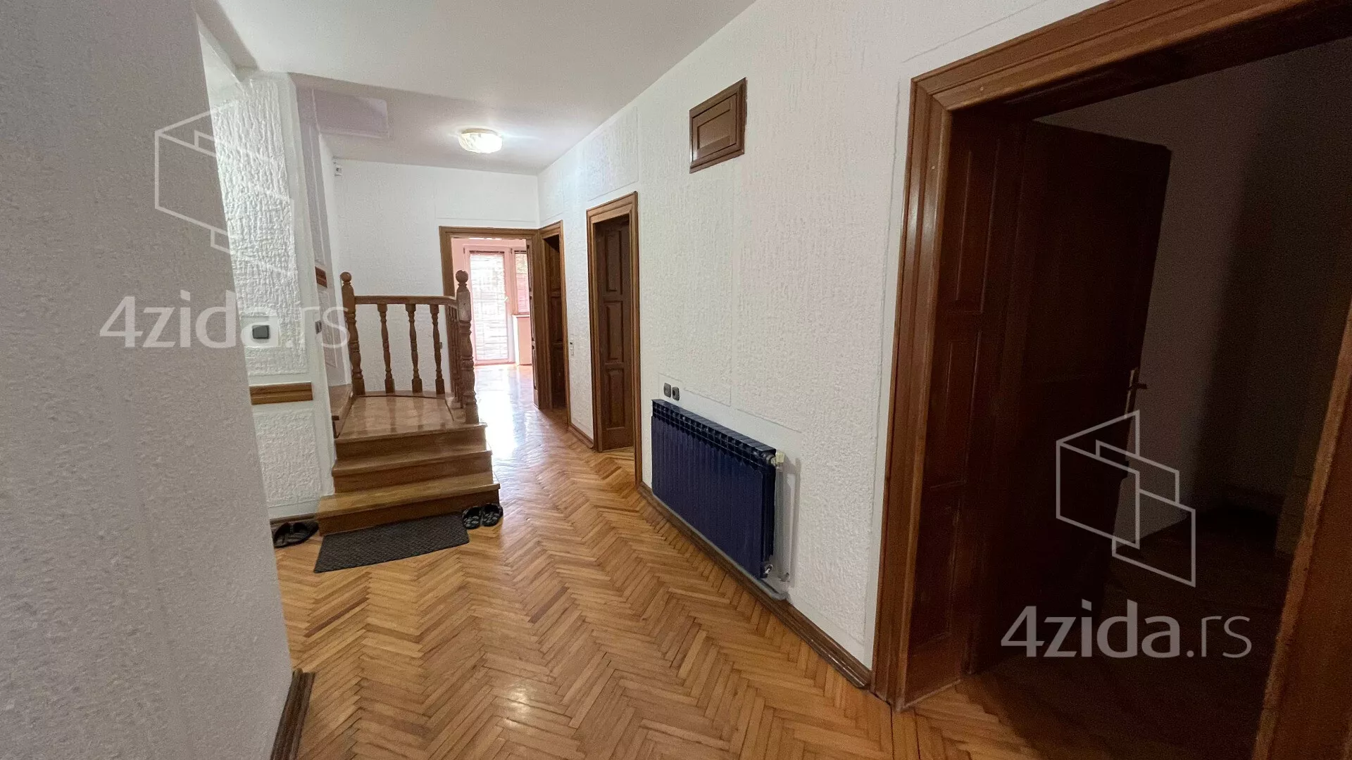 4-etažna kuća | 4zida