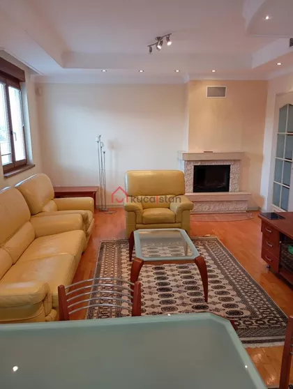 Autokomanda | 4zida.rs