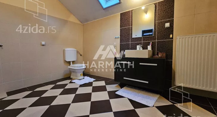 3-etažna kuća | 4zida