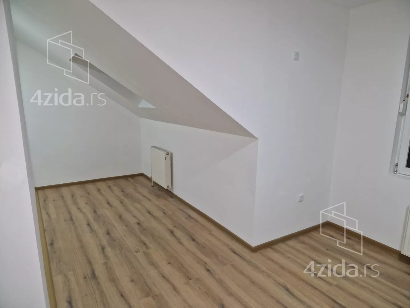 Garsonjera | 4zida